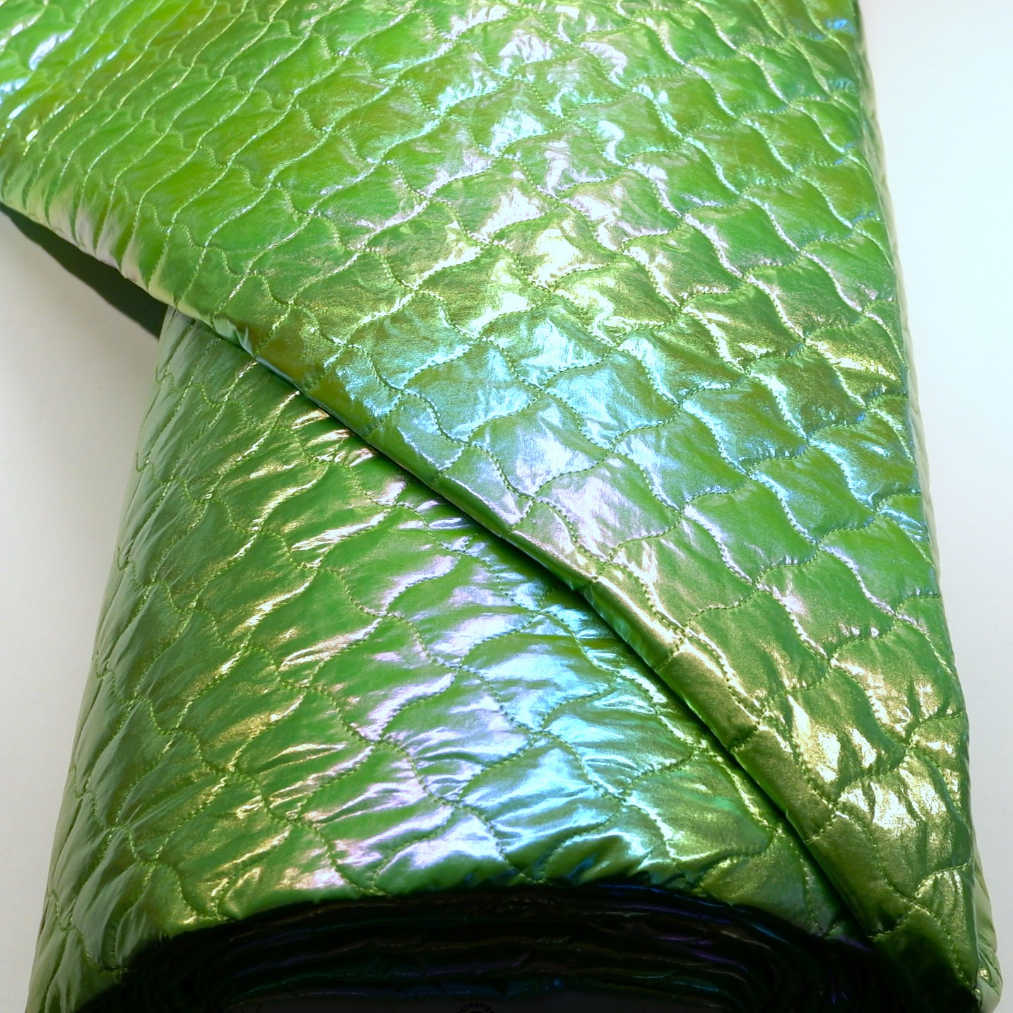 Foil Pearl in limegroene tint