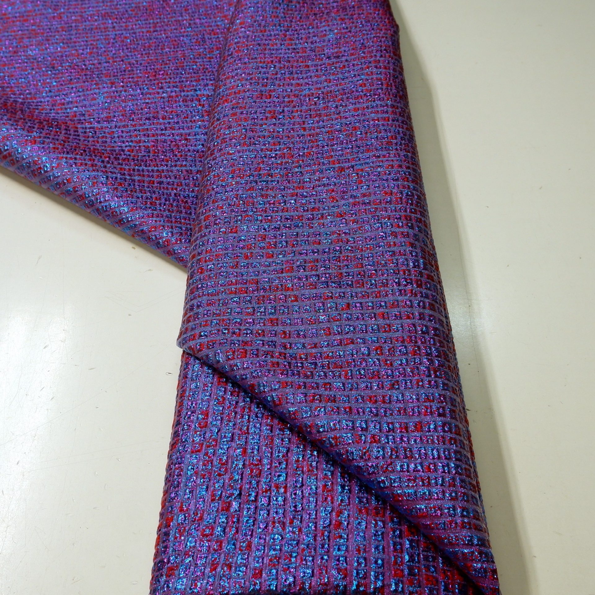 Jacquard Quadrantique