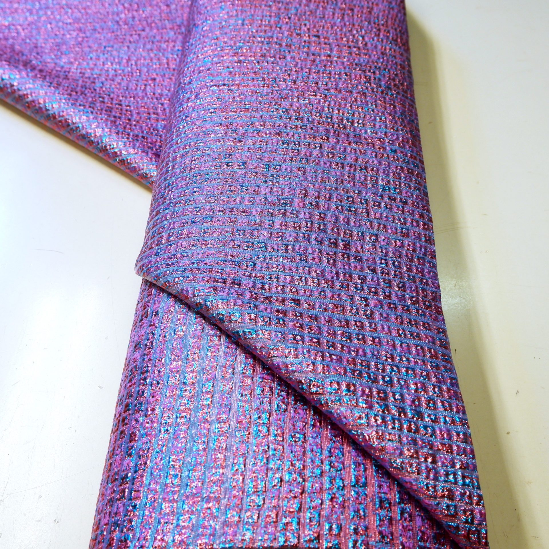 Jacquard Quadrantique