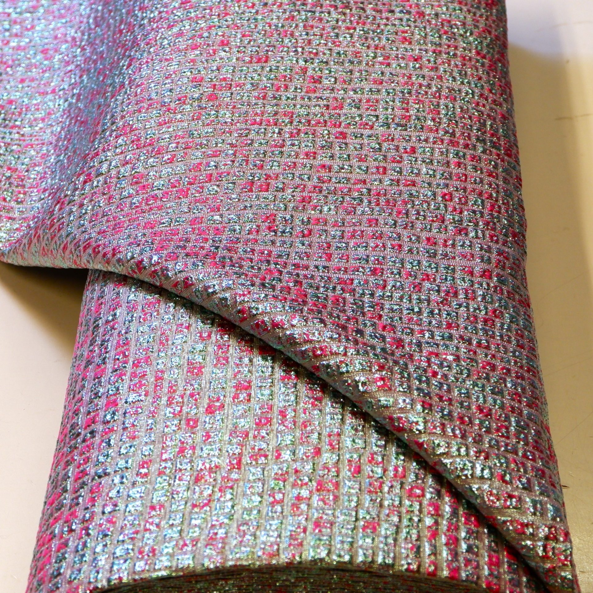Jacquard Quadrantique