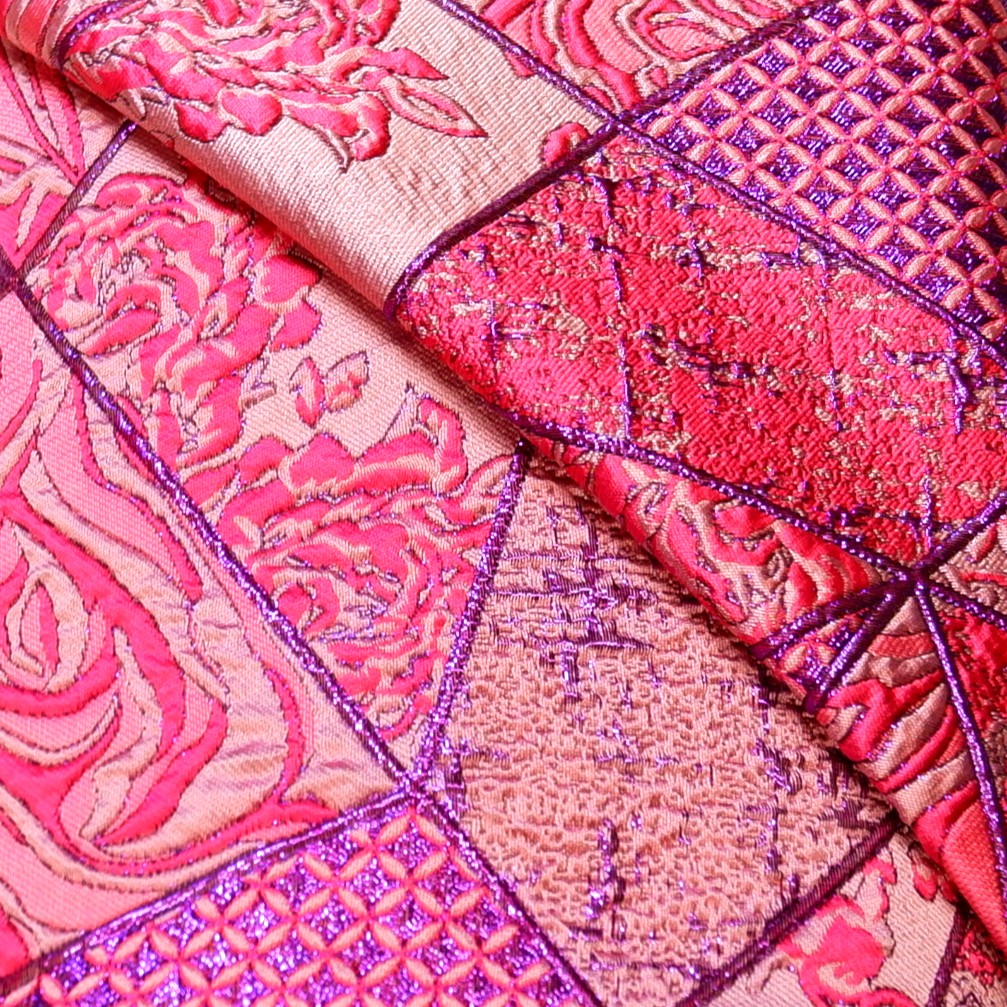 57.15315.025 Jacquard Trinity fuchsia-paars
