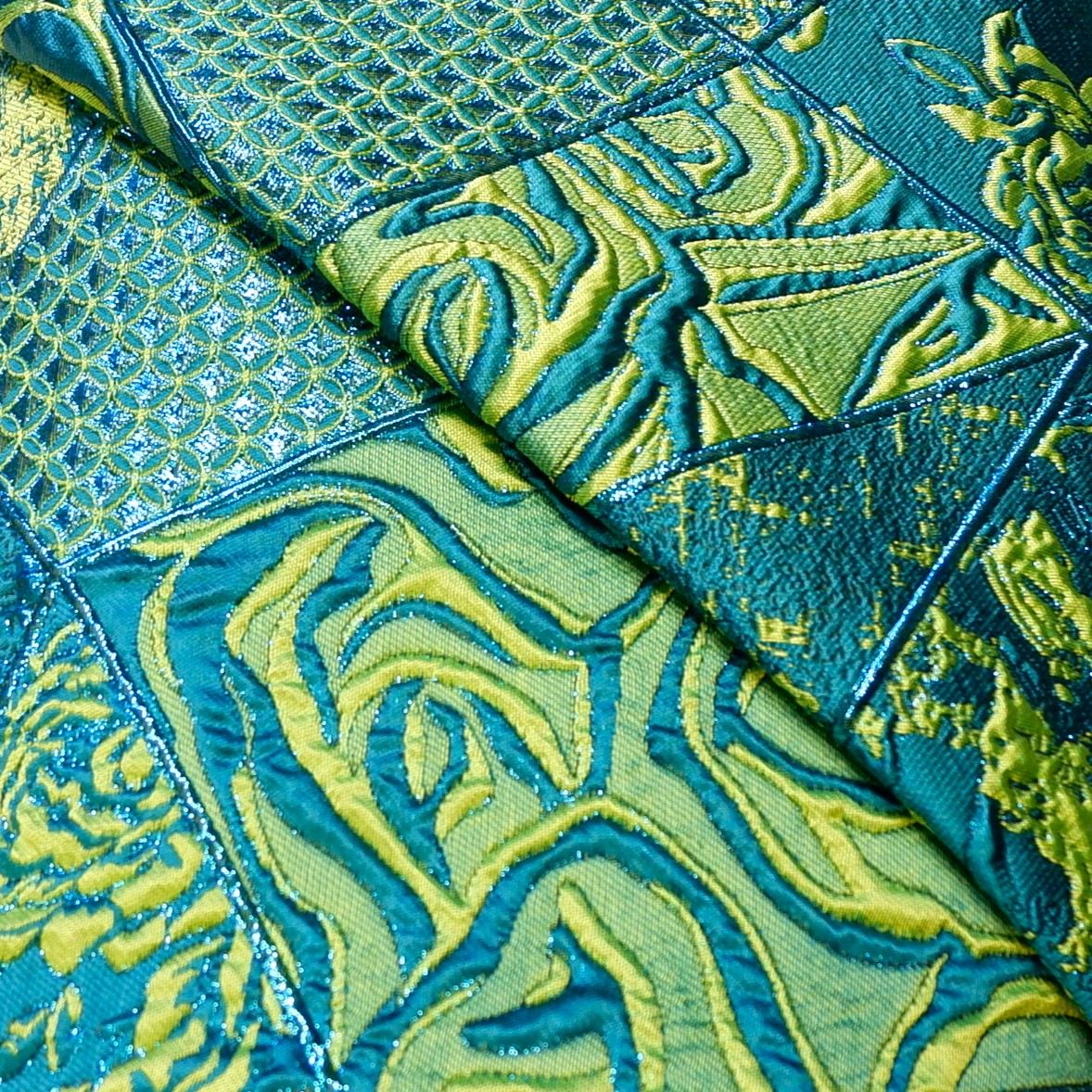 57.15315.028 Jacquard Trinity limegroen-zeegroen